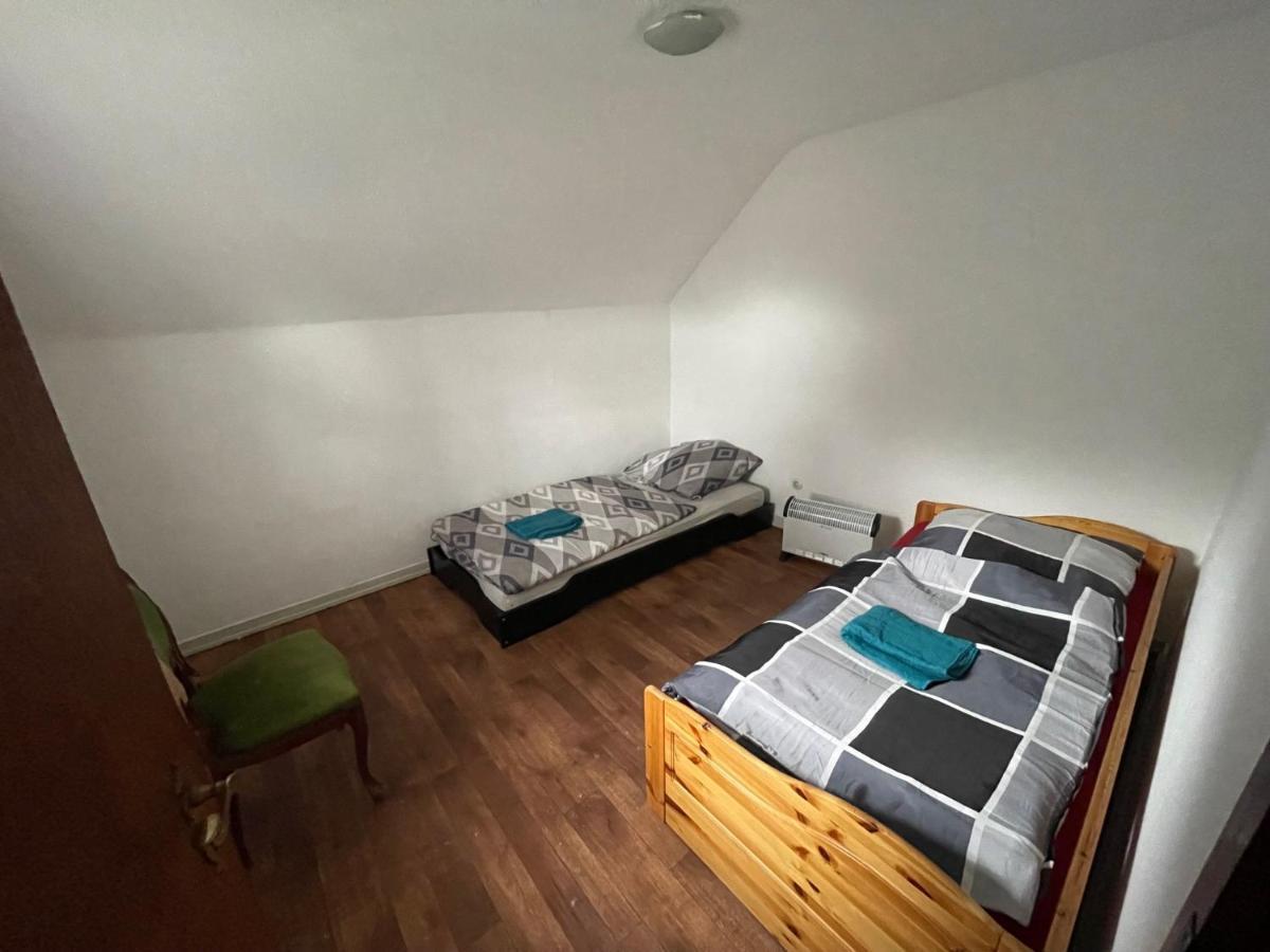 Bollgarten Apartment 8 Кьолн Екстериор снимка